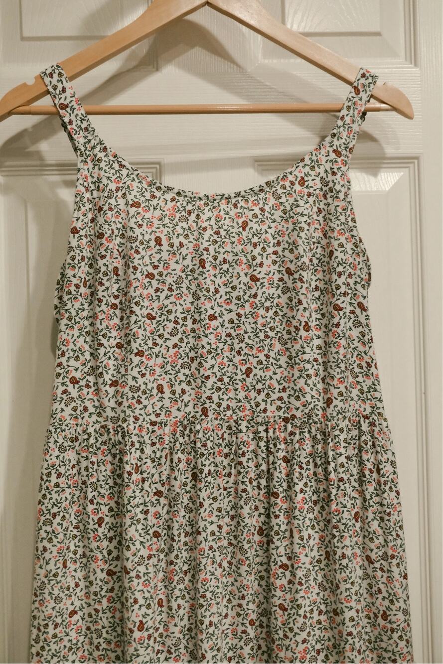 SONOMA White Ditsy Floral Paisley Maxi Dress Size Large Smocked Boho Casual